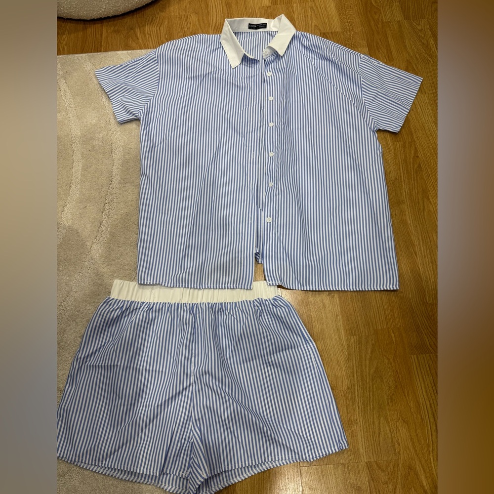 SHEIN blue and white striped matching set